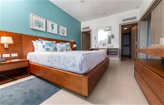 Foto 3 - Outstanding 1 Bedroom Apartment Ocean View E