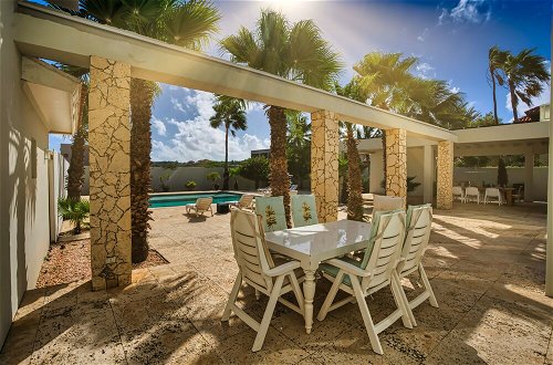 Foto 61 - Direct Ocean Front Villa With Private Pool + View! Boca Catalina Malmok
