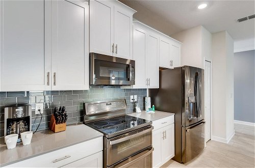 Photo 14 - 4321 QS - Magical Haven Townhome w/ Pool