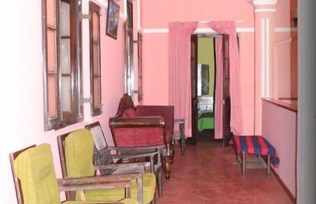 Villa Sunshine Hotel - Photo 4