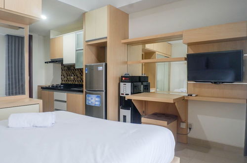 Photo 17 - Spacious Studio Room Apartment at Grand Sungkono Lagoon