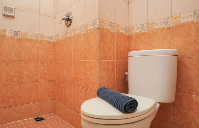 Strategic for 4 Pax 2BR City Home Apartment near MOI - Foto 16