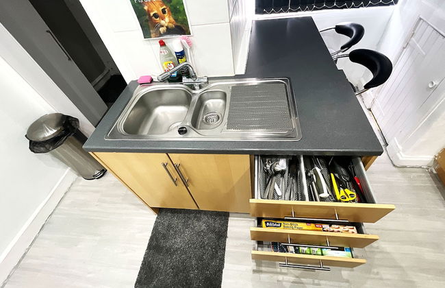 Luxury 3 Bedrooms Entire Flat - Self Check in & Check out - Foto 18