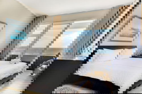 Foto 8 - Modern Apartment in Camps Bay w Private Pool Houghton Steps