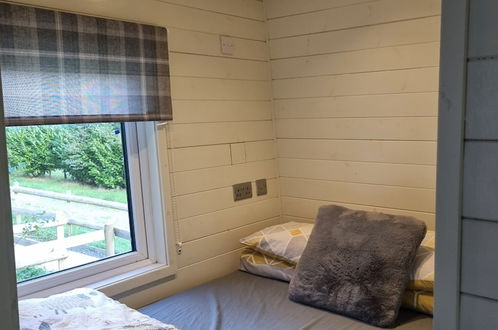 Photo 4 - Shepherds Hut - Riverview 5