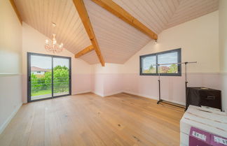 Photo 2 - Dream 5BD Villa for Families Geneva 14KM