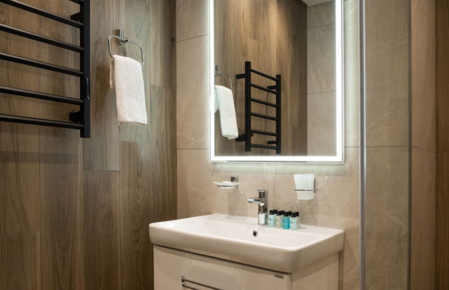 Hilltop North Avenue by Stellar Hotels - Photo 74