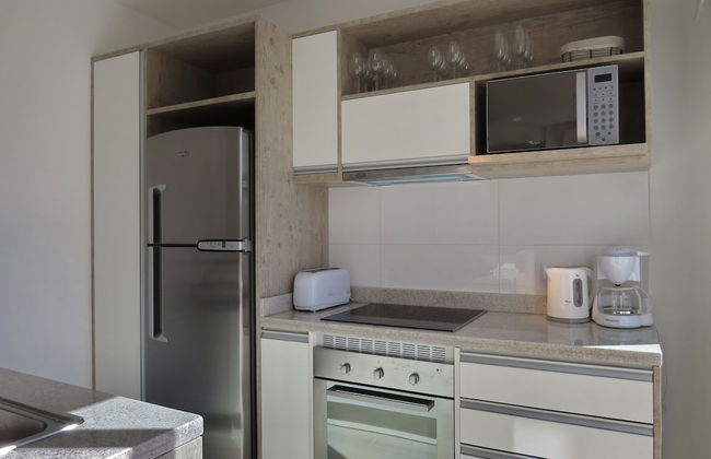 Emerald Apartments - Photo 14