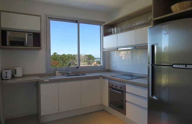 Emerald Apartments - Photo 13