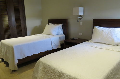 Photo 3 - Paseo Suites