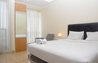 Photo 1 - Comfort Studio At Menteng Park Apartment