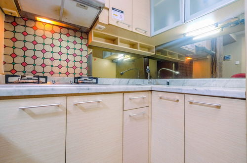 Photo 8 - Homey and Comfy 2BR Apartment @ Kebagusan City