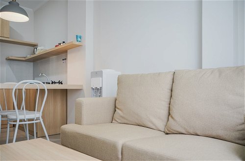 Photo 4 - Warm and Simple 1BR at Asatti Apartment