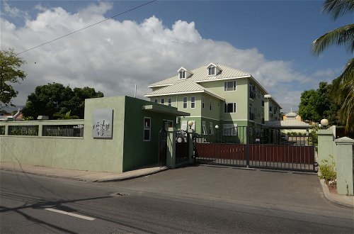 Photo 30 - Kingsway New Kingston Guest Apartment II