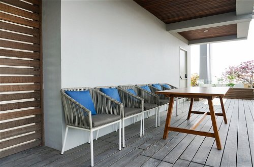 Photo 22 - Elegant 1BR Veranda Residence @ Puri Apartment