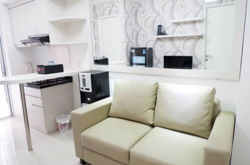 Photo 9 - Exquisite Bassura City Apartment near Shopping Mall