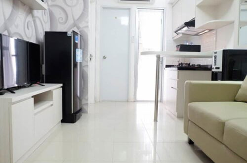 Foto 13 - Exquisite Bassura City Apartment near Shopping Mall