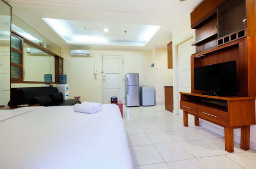 Photo 22 - Simply Spacious Studio Room at City Home Apartment near Kelapa Gading