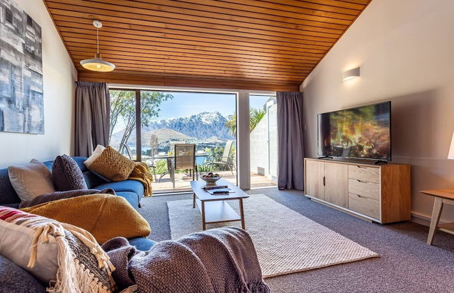 Amazing Lake View Spacious Townhouse with Parking - Foto 1