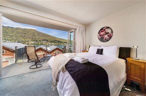 Foto 4 - Alpine Village - 2 Bedroom Executive Apartment