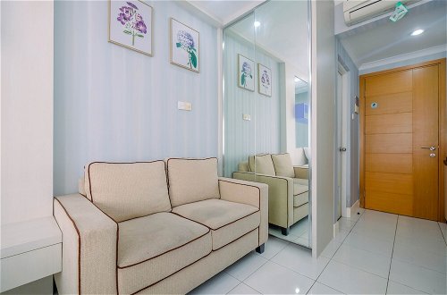 Foto 5 - Comfortable Signature Park Tebet Studio Apartment