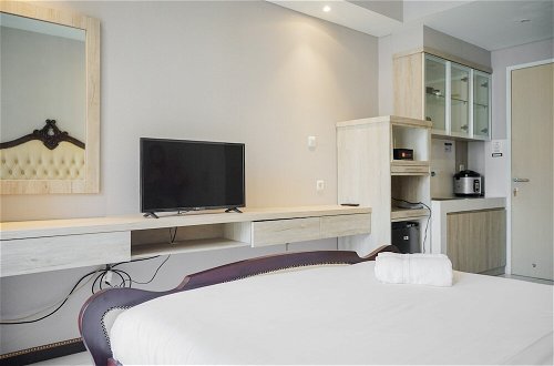 Photo 3 - Pleasant and Tidy Studio Apartment at Ayodhya Residences