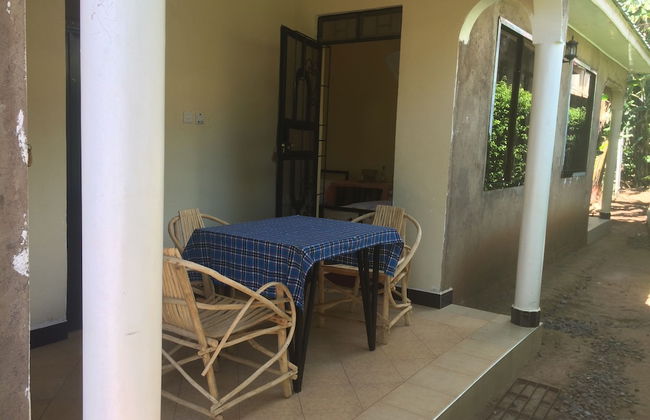Acacia Tree Apartments - Photo 14