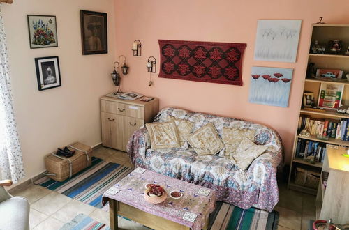 Photo 10 - Cozy 1 Bed Cottage in Ognen, Near Karnobat, Burgas