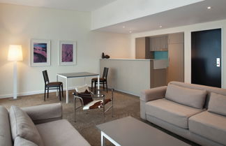 Photo 3 - Adina Apartment Hotel Perth