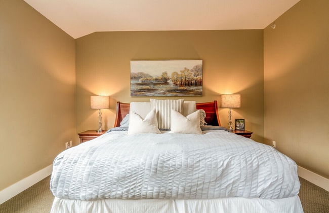 Luxury 3-Br Penthouse | INDOOR Pool & Hot Tub | Pool Table | 2 Decks + Mtn Views - Foto 2