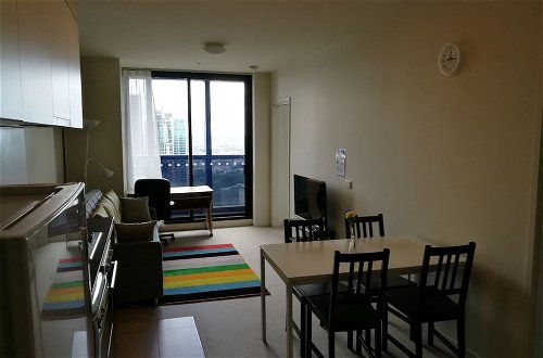Photo 1 - StayIcon Serviced Apartment On Collins