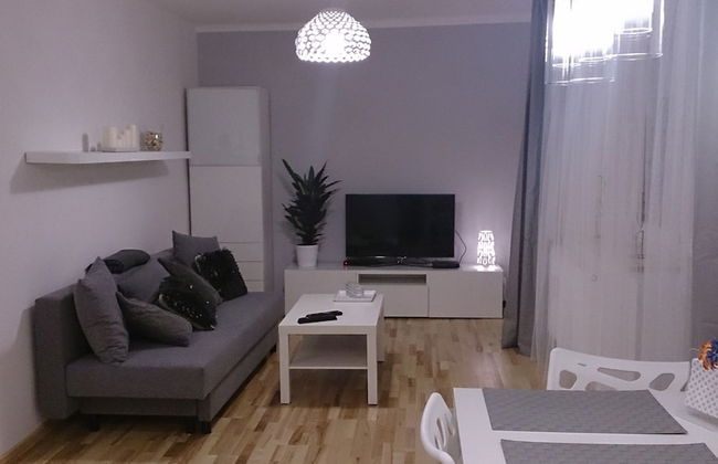 1 bedroom City Center Apartment - Foto 1