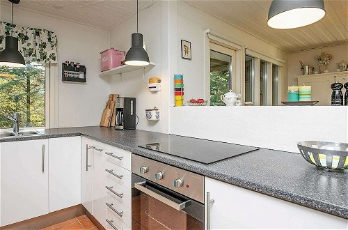 Photo 2 - 5 Person Holiday Home in Lokken