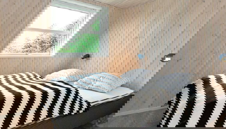 Foto 1 - 8 Person Holiday Home in Glesborg
