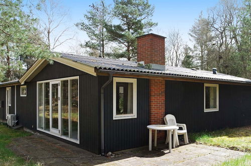 Photo 1 - 8 Person Holiday Home in Hadsund