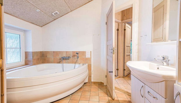 8 Person Holiday Home in Blavand - Foto 3