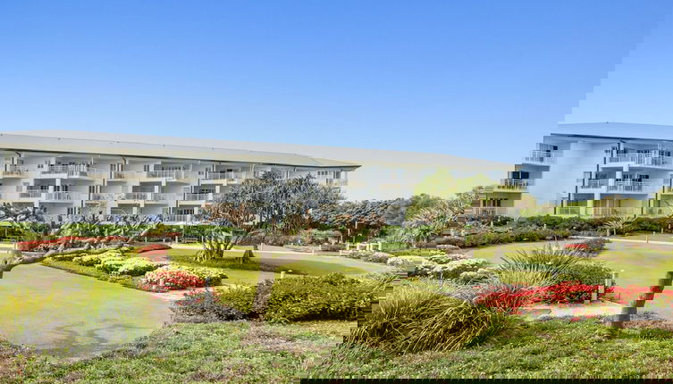 Foto 1 - The Pool Resort Kingscliff - Private Apartments by Holiday Management Co