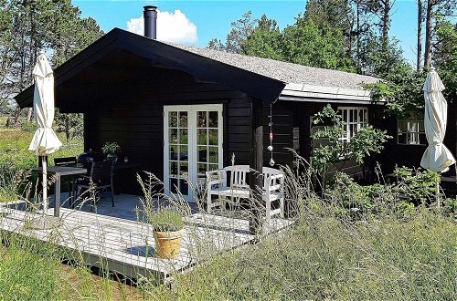 Foto 1 - 4 Person Holiday Home in Albaek