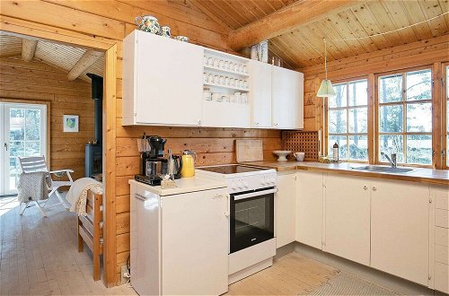 Foto 3 - 4 Person Holiday Home in Albaek