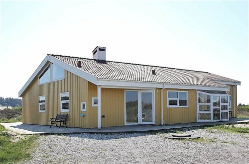 Foto 17 - 14 Person Holiday Home in Hjorring