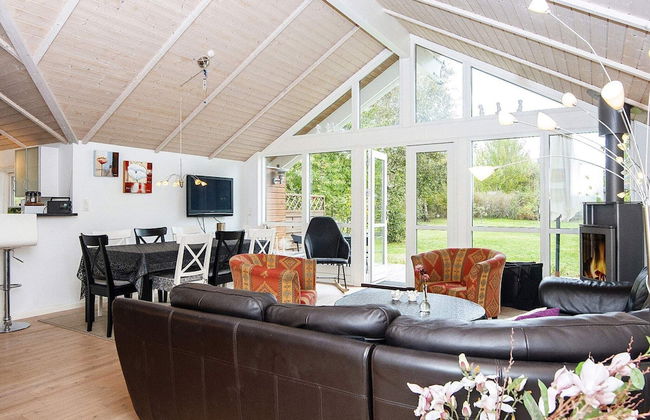 8 Person Holiday Home in Allingabro-by Traum - Foto 9