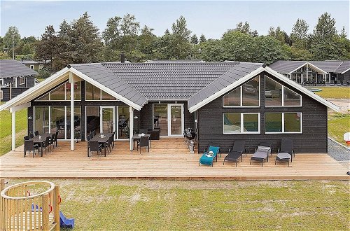 Photo 10 - 16 Person Holiday Home in Vejby