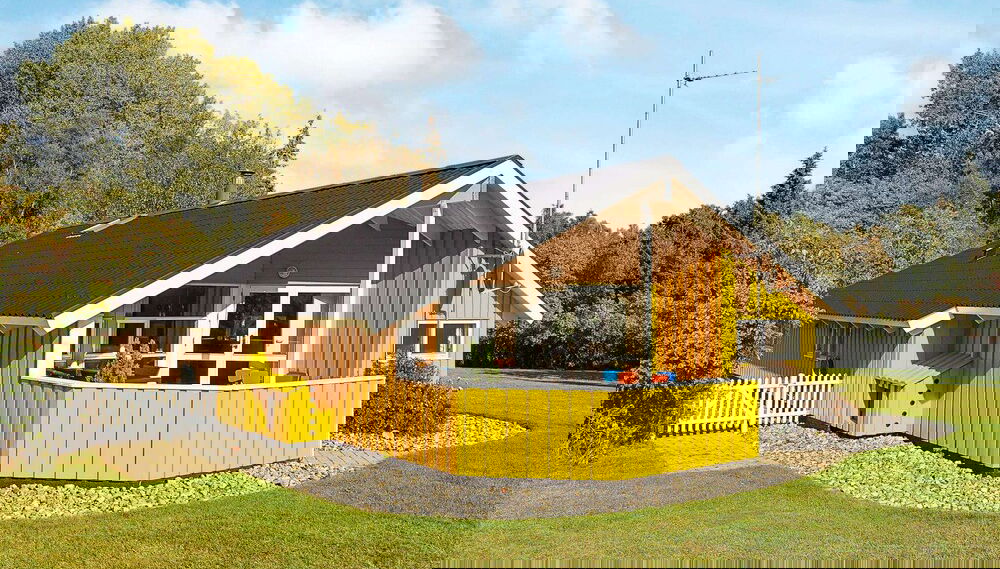 Primary image