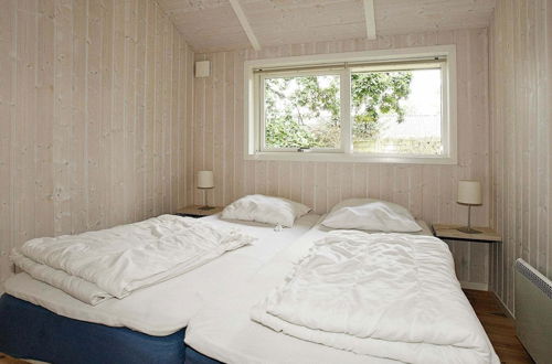 Foto 2 - Cozy Holiday Home in Hadsund near Family Friendly Beach