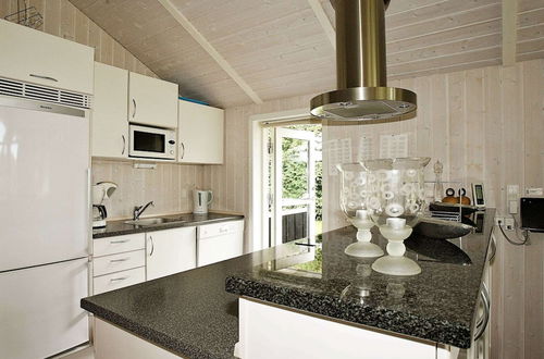 Photo 4 - Cozy Holiday Home in Hadsund near Family Friendly Beach