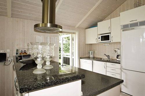 Photo 4 - Cozy Holiday Home in Hadsund near Family Friendly Beach