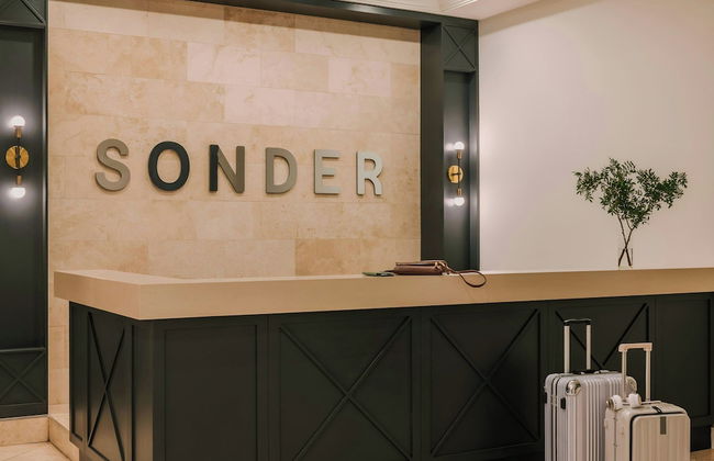 Sonder by Marriott Bonvoy Le Victoria Apartments Old Montreal - Foto 2