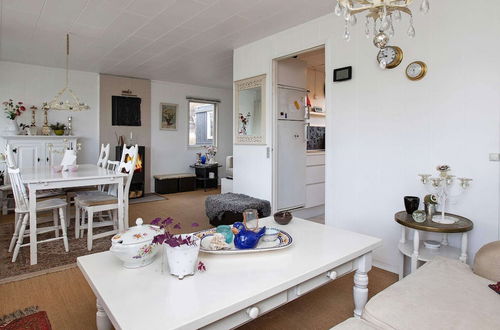 Photo 10 - 6 Person Holiday Home in Faxe Ladeplads