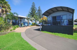 Photo 3 - Surf Beach Holiday Park