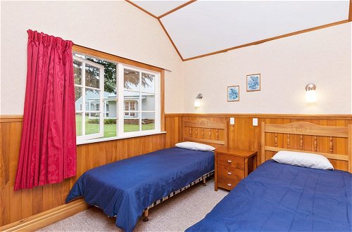 Foto 4 - 2 Bedroom Cottage near Huka Falls